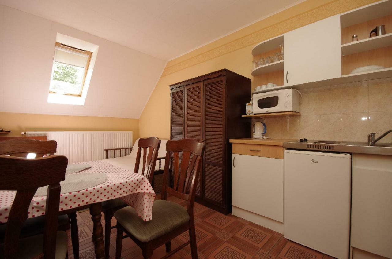 Burg Apartman Gyula Eksteriør billede